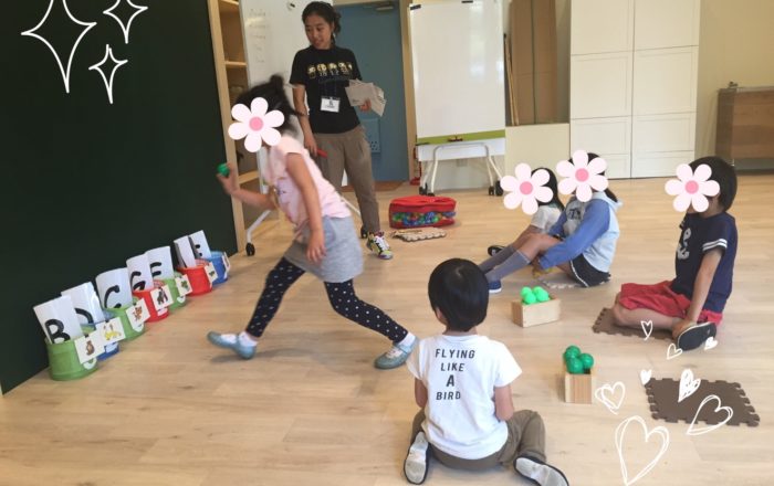 INPUT（聞く）とOUTPUT（話す）の繰り返しが基礎を作り上げます。