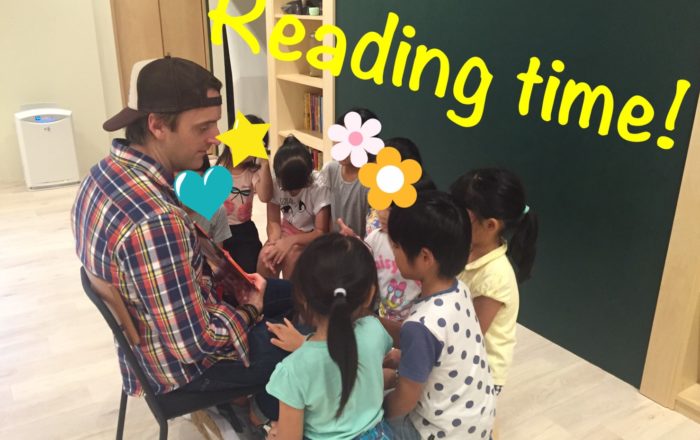 動物の鳴き声を当てよう！読み聞かせで想像力と英語力の自然な向上を。