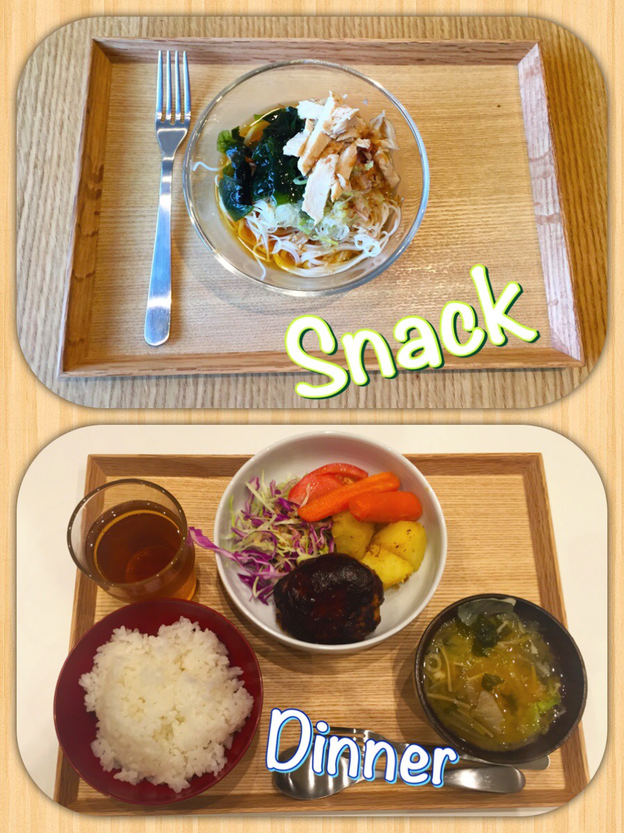 10/3 Mon. はじめての生徒さんにお食事の時のルールを教えてね