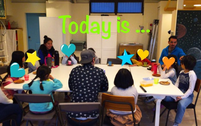 悲鳴？歓声？が今日もあがっていました。センテンス作りに挑戦。