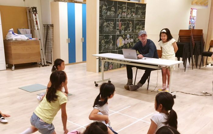 フライデーナイト