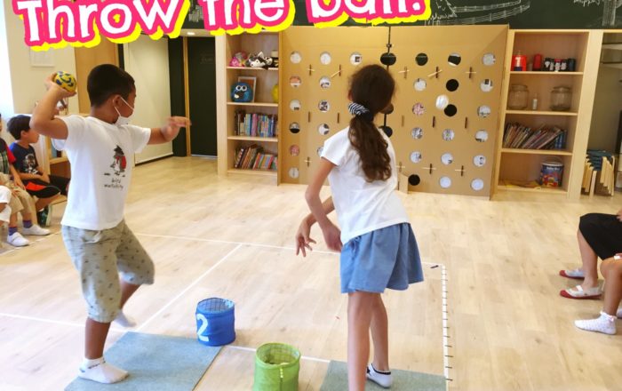 コネクト・フォー！！どちらが早く揃えられる？