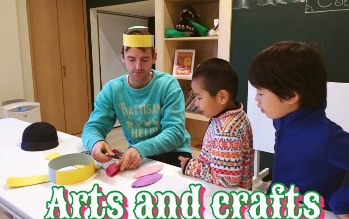 Art and craft インディアンになろう！／ナイトコースは文法を取り入れたレッスン