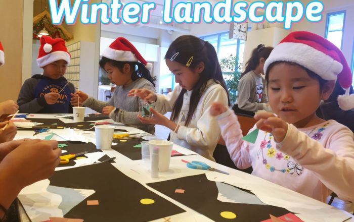 Winter landscape（冬景色）と言えば？切り絵でアート作品を作ろう。