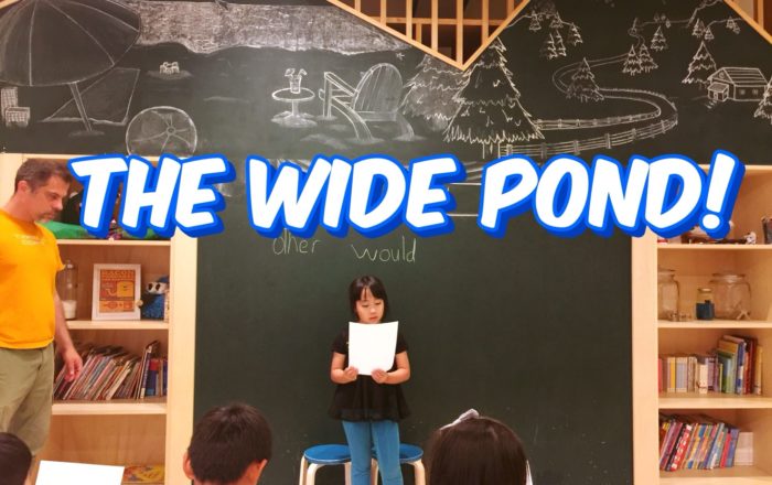 新しい単語も登場しています。ニューストーリーはカエルとサソリのお話。