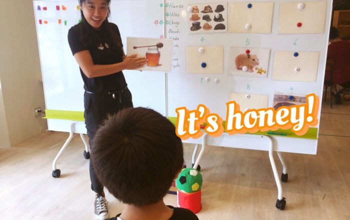 アルファベットの基礎からレッスン。