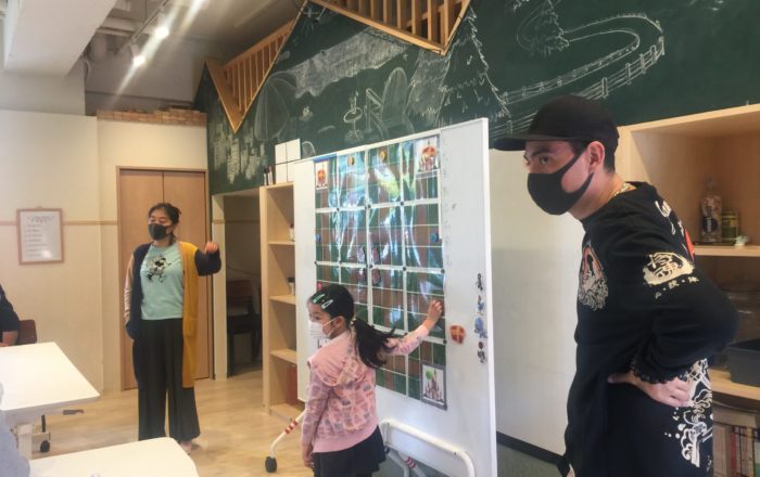 バスの中では。。。