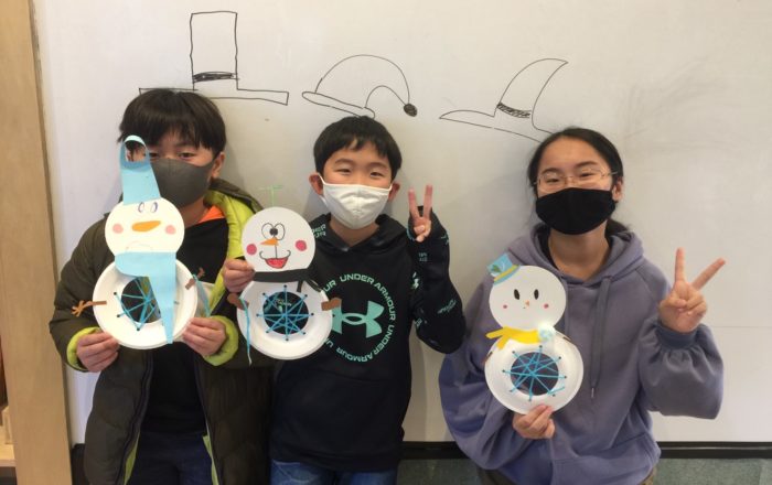 いろいろな顔の雪だるま