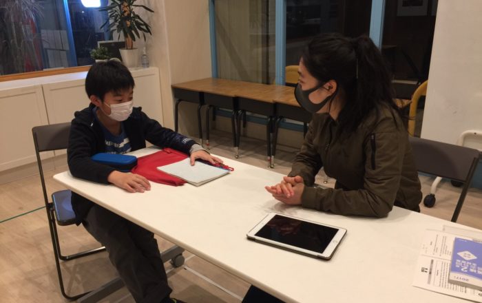 水曜日のナイトクラス