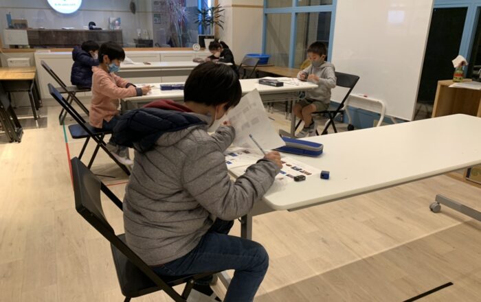 月曜日ナイトクラス