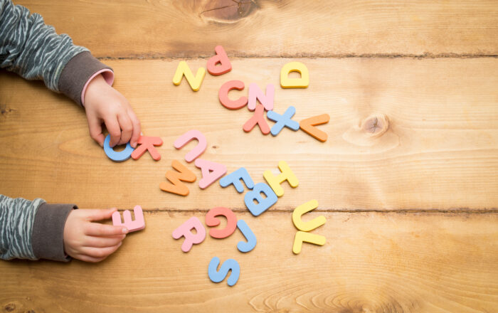 アフタースクール（英語学童）とは？特徴や料金、選び方を解説