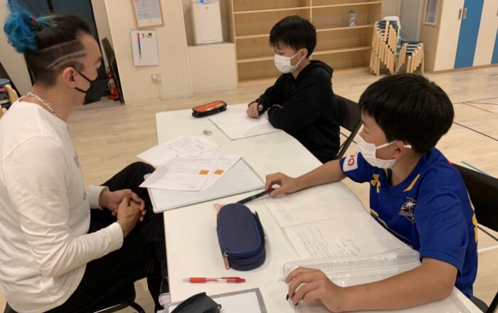 火曜日のナイトクラス