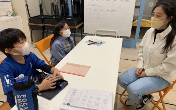 木曜日のナイトクラス