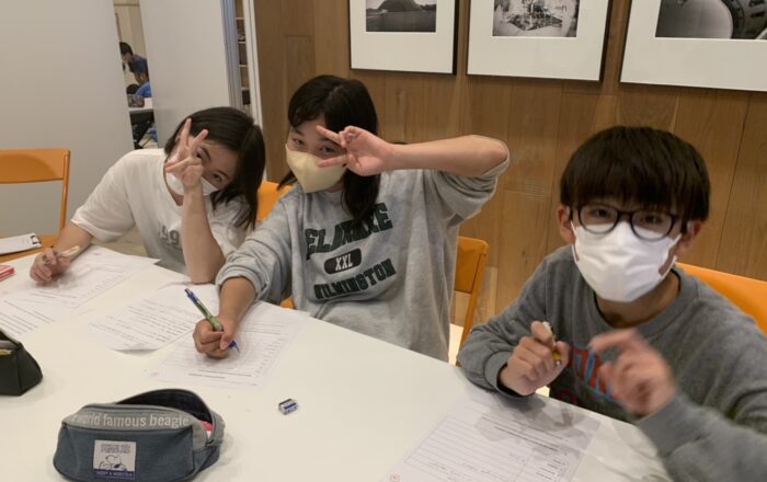 【青葉校】３つのナイトクラスがわいわいと行われています