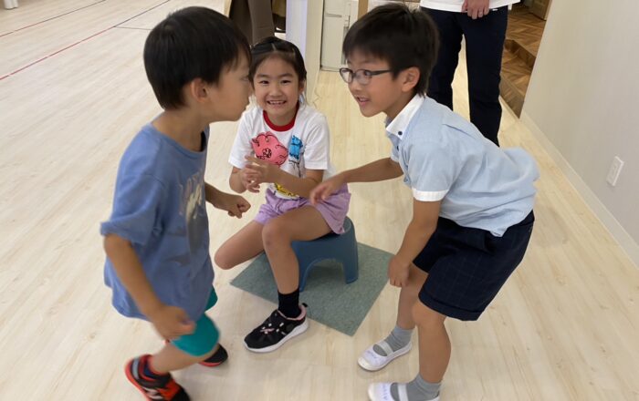 【都筑校】英語伝言ゲームとTeam Attack の日！