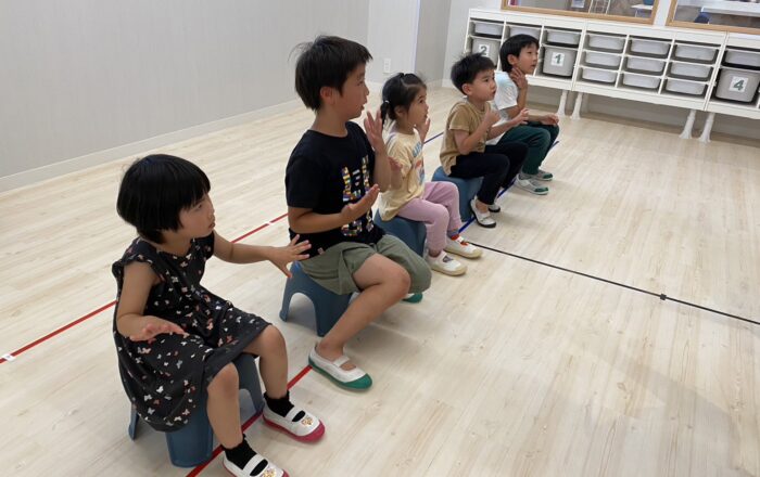 【都筑校】Storyの復習に励みました！